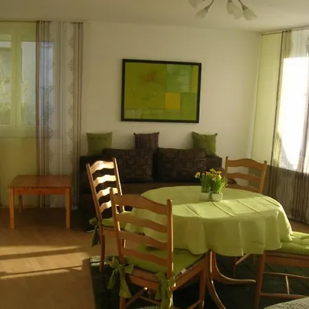 Ferienwohnung Andrea Kuehlein Zirndorf Buitenkant foto