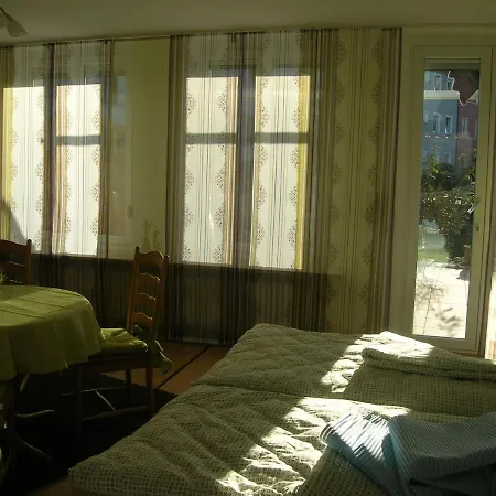 Ferienwohnung Andrea Kuehlein Zirndorf Buitenkant foto