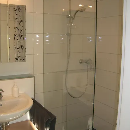 Ferienwohnung Andrea Kuehlein Zirndorf Buitenkant foto